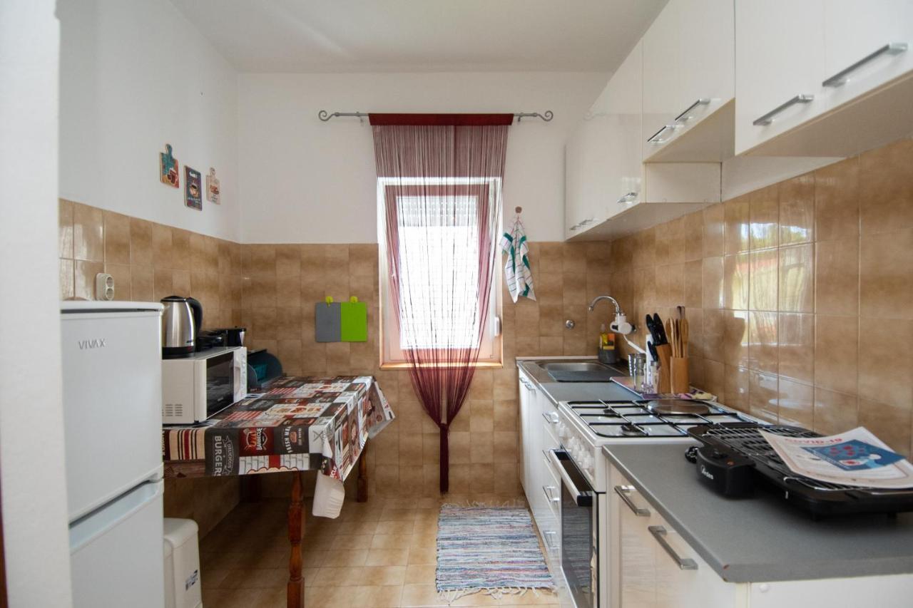 Apartmani Ivana Kaštela 外观 照片