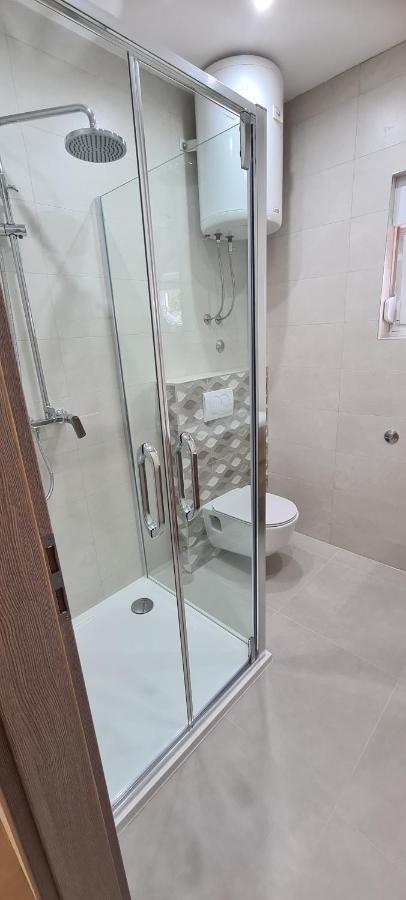 Apartmani Ivana Kaštela 外观 照片