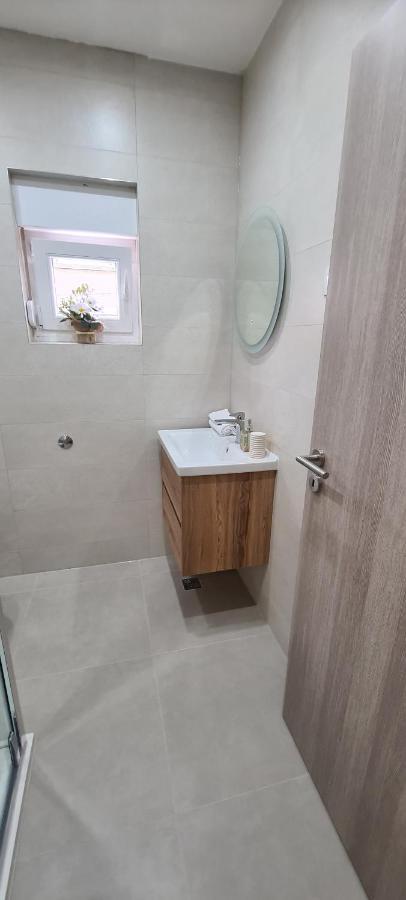 Apartmani Ivana Kaštela 外观 照片
